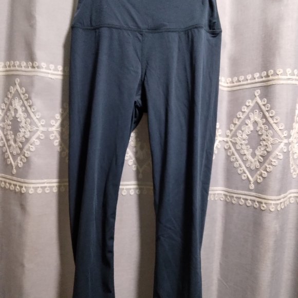 Women's Members Mark Capri Legging small NWT - Picture 2 of 3